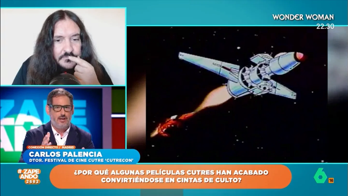 Carlos Palencia, director del CutreCon, desvela qué país es el 'rey' de las películas cutres Como explica Palencia, muchas películas cutres copian sin pudor otras películas muy conocidas. Descubre el motivo en el vídeo principal.