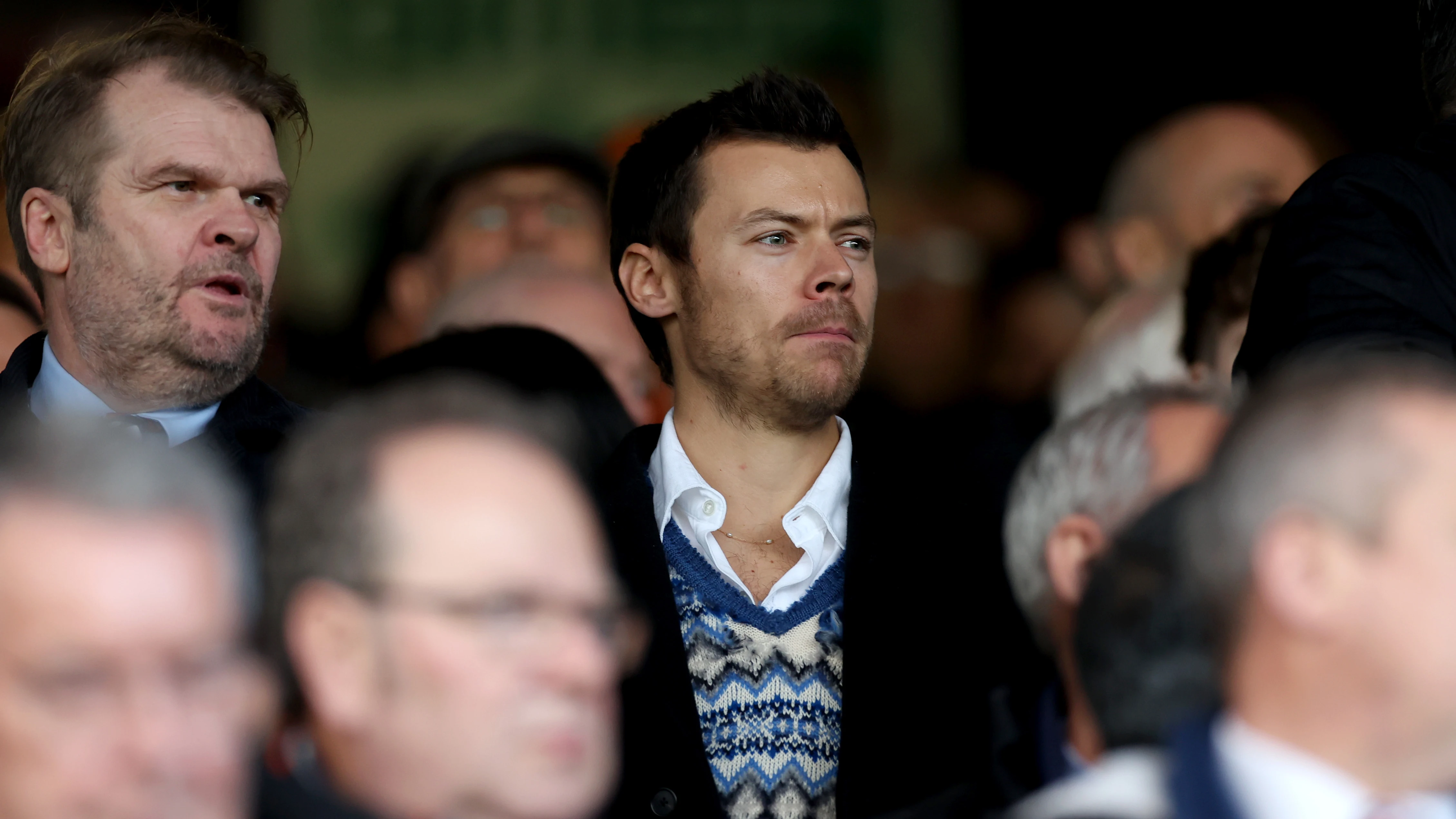 Harry Styles antes del partido de la Premier League en febrero de 2024.