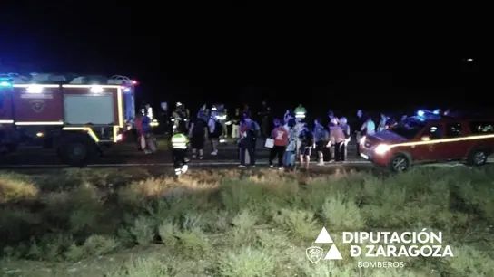 Un tres descarrila por la acumulación de agua en la vía en Zaragoza Un tres descarrila por la acumulación de agua en la vía en Zaragoza