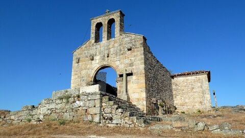 Iglesia de Santa María de Castelo Mendo