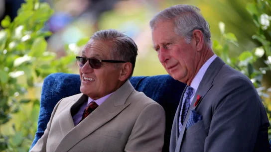 Fotografía de archivo del rey de los maoríes de Nueva Zelanda, Kiingi Tuheitia, junto Carlos III. Fotografía de archivo del rey de los maoríes de Nueva Zelanda, Kiingi Tuheitia, junto Carlos III.