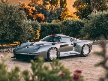 Tuthill rinde tributo al 911 GT1 con un deportivo que enamora sólo con verlo Tuthill rinde tributo al 911 GT1 con un deportivo que enamora sólo con verlo