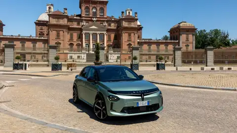 Lancia Ypsilon Lancia Ypsilon