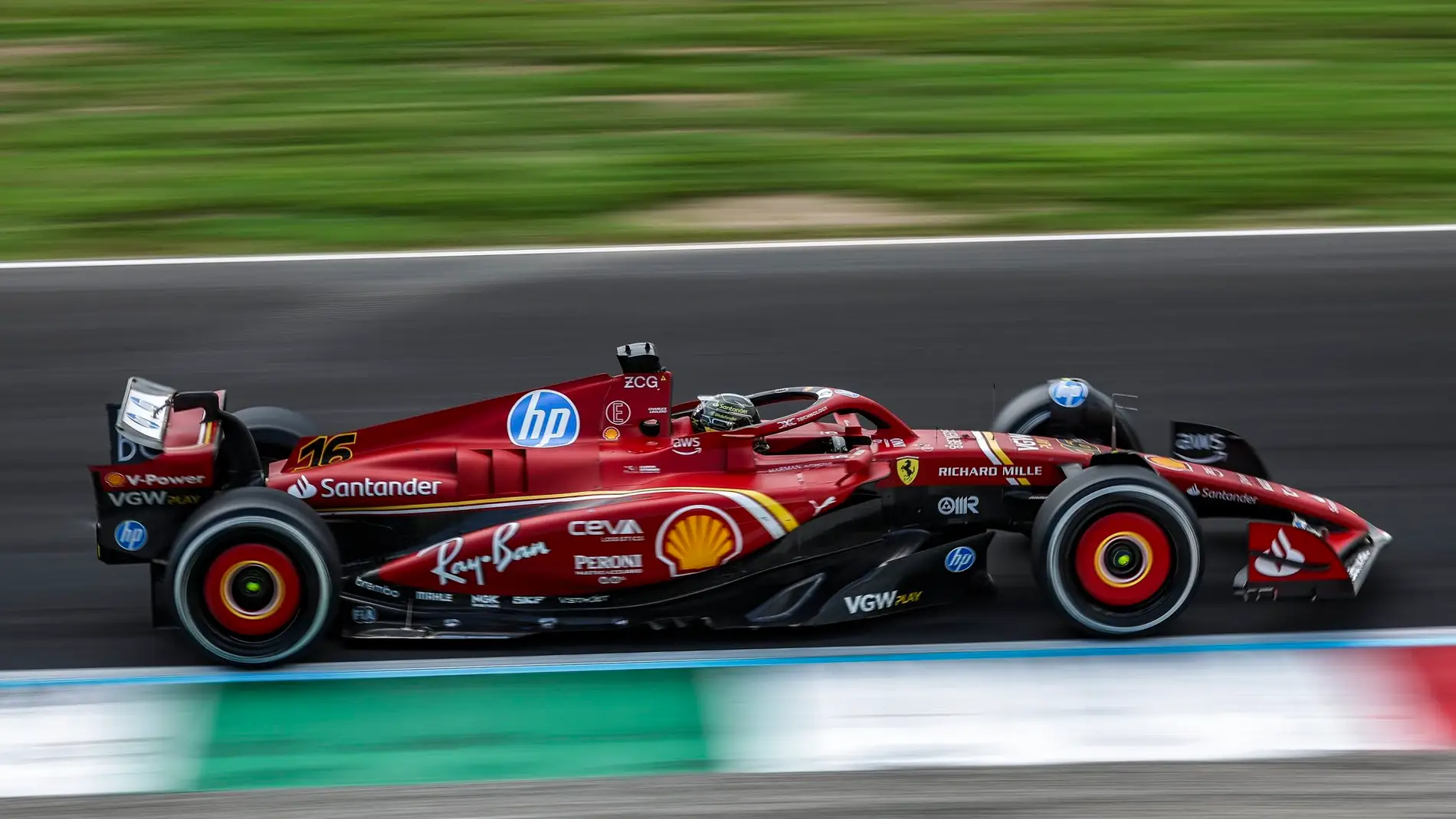 Charles Leclerc obra el milagro y vence el Gran Premio de Italia Charles Leclerc obra el milagro y vence el Gran Premio de Italia