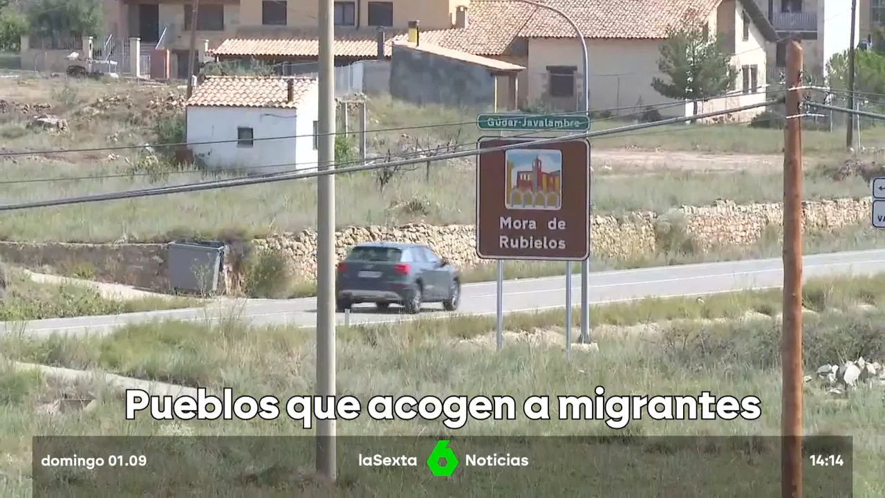 MIGRANTES EN MORA