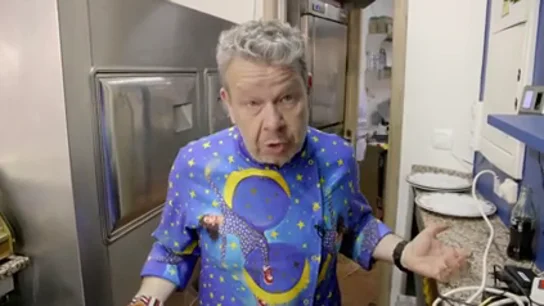 Estas fueron las chaquetillas de Alberto Chicote que llenaron de color los fogones de Pesadilla en la cocina Estas fueron las chaquetillas de Alberto Chicote que llenaron de color los fogones de Pesadilla en la cocina
