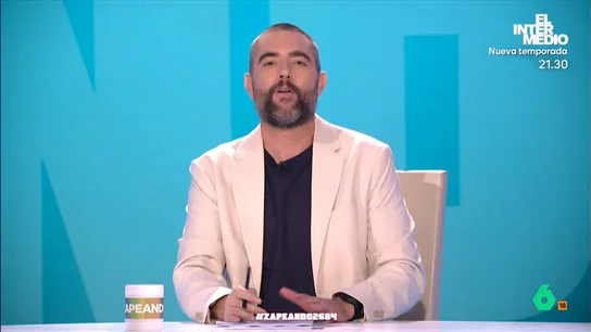 Dani Mateo 'amenaza' a los zapeadores en su vuelta: "Traigo chistes nuevos" Dani Mateo 'amenaza' a los zapeadores en su vuelta: "Traigo chistes nuevos"