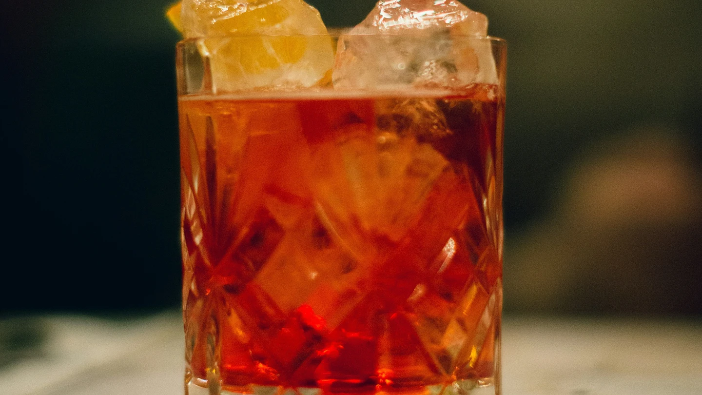 Imagen de archivo de un tinto de verano. Imagen de archivo de un tinto de verano.