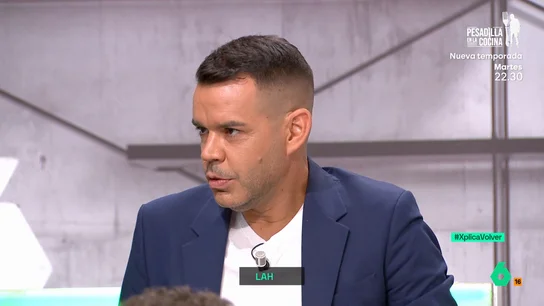 XPLICA Camarero: "Trabajando puedes progresar, pero no te vas a hacer rico" XPLICA Camarero: "Trabajando puedes progresar, pero no te vas a hacer rico"