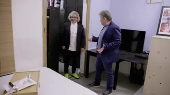 Pesadilla en la cocina va un paso más allá y reforma la habitación del dueño de Nicasso, que vive en el mismo restaurante Pesadilla en la cocina va un paso más allá y reforma la habitación del dueño de Nicasso, que vive en el mismo restaurante