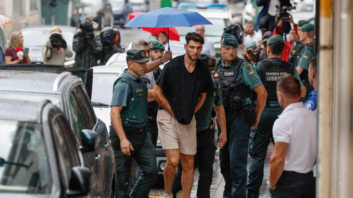 Rafa Mir llega a los juzgados acusado de agresión sexual Rafa Mir llega a los juzgados acusado de agresión sexual