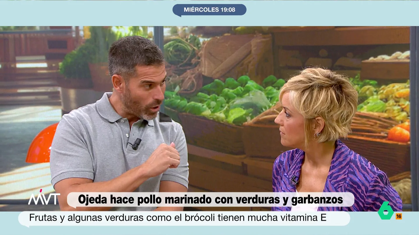 No uses el secador: Pablo Ojeda explica cómo descongelar los alimentos sin correr riesgos ¿Los alimentos pierden vitaminas a medida que pasan los días en la nevera? Pablo Ojeda desvela esta cuestión en este vídeo de Más Vale Tarde, donde explica que si se congelan "mantienen mejor las propiedades" y cómo descongelar correctamente.