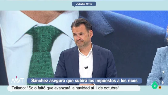 Iñaki López, sobre el anuncio de Maduro de adelantar la Navidad "Lo que pienso de este señor solo lo puedo decir cuando estoy entre amigos y no me oye nadie más", comenta Ramoncín sobre el anuncio del presidente venezolano, Nicolás Maduro, de adelantar la Navidad al 1 de octubre.