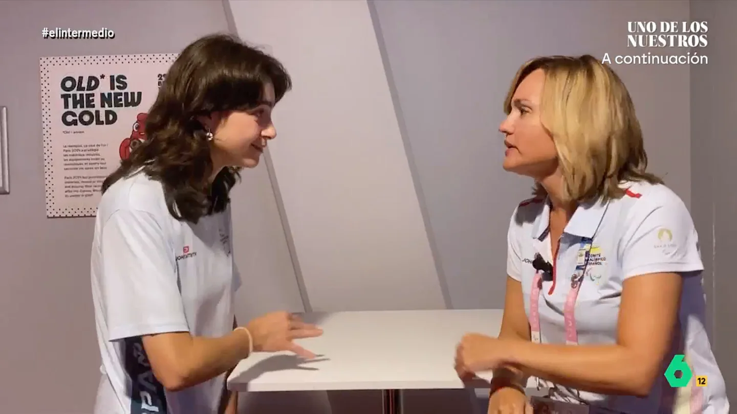 Inés Rodríguez pone en apuros a Pilar Alegría Inés Rodríguez se traslada hasta los Juegos Paralímpicos de París, donde vive una jornada de atletismo y natación. Además, en este vídeo de El Intermedio entrevista a la ministra de Educación y Formación Profesional y Deporte, Pilar Alegría.