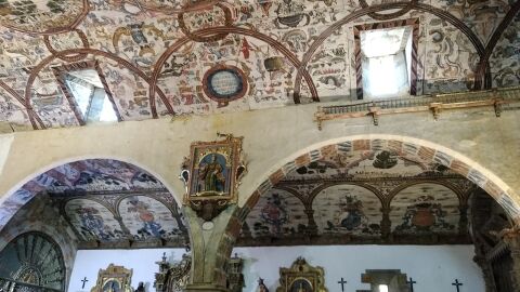 Interior de la Iglesia de Santo Tomás Apóstol