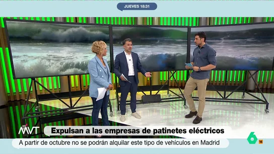 El 'enfado' de Iñaki López con los usuarios de patinetes eléctricos Iñaki López comenta en este vídeo la medida del Ayuntamiento de Madrid de expulsar de la ciudad a las tres operados de alquiler de patinetes eléctricos. Según el alcalde José Luis Martínez-Almeida, no han cumplido los requisitos pactados.
