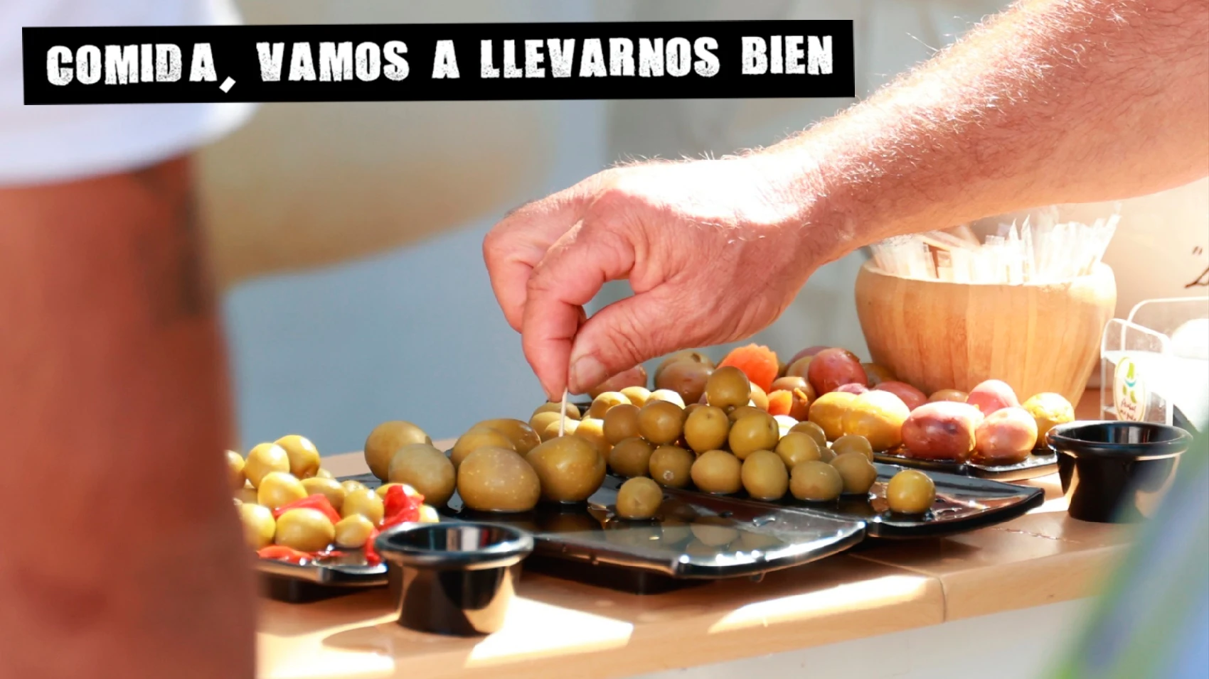 El consumo de aceituna es una manera de incorporar grasas saludables a la dieta.