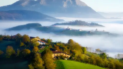 Valle de Aramaio, País Vasco Valle de Aramaio, País Vasco