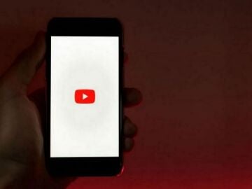 YouTube será capaz de detectar canciones y caras generadas por IA