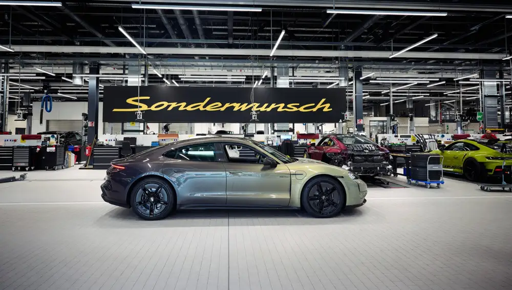 Porsche Taycan Turbo S Celestial Jade Porsche Taycan Turbo S Celestial Jade