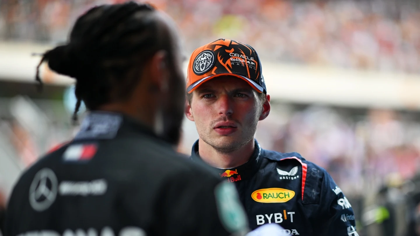 Verstappen, con Hamilton Verstappen, con Hamilton