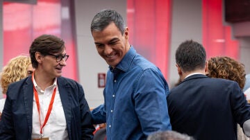 Salvador Illa y Pedro Sánchez en el Comité Federal del PSOE