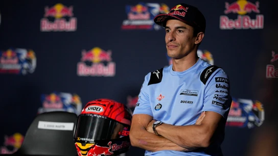 Marc Márquez, con gesto serio Marc Márquez, con gesto serio