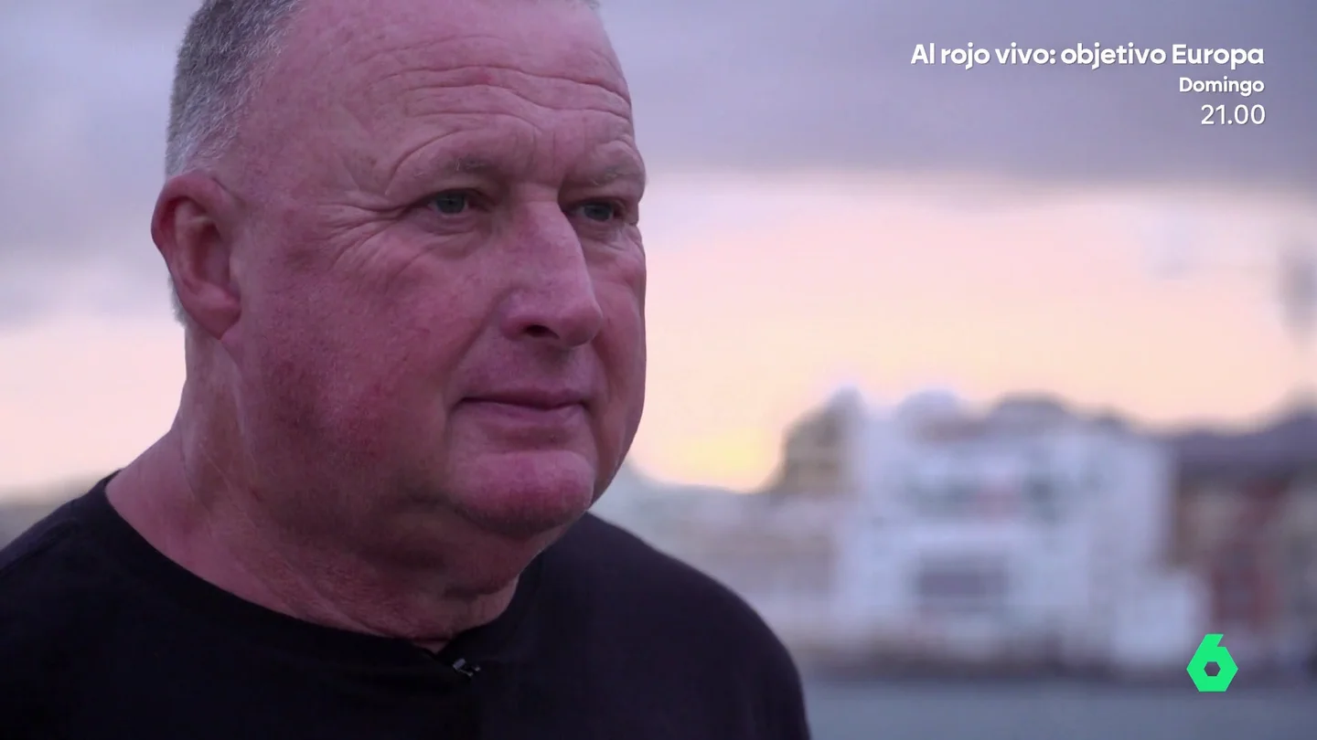 Un británico afincado en Tenerife, sobre el impacto del turismo en la isla: "No hay nadie a quien no afecte" Un británico afincado en Tenerife, sobre el impacto del turismo en la isla: "No hay nadie a quien no afecte"
