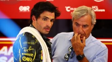 Carlos Sainz, junto a su padre