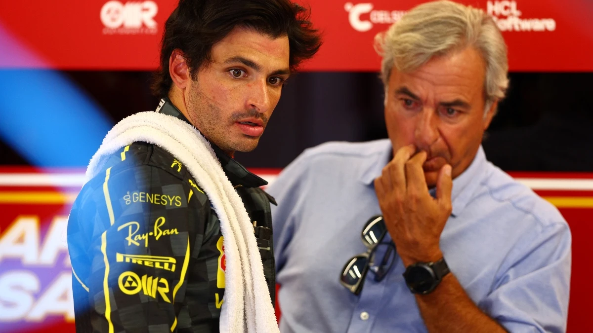 Carlos Sainz, junto a su padre