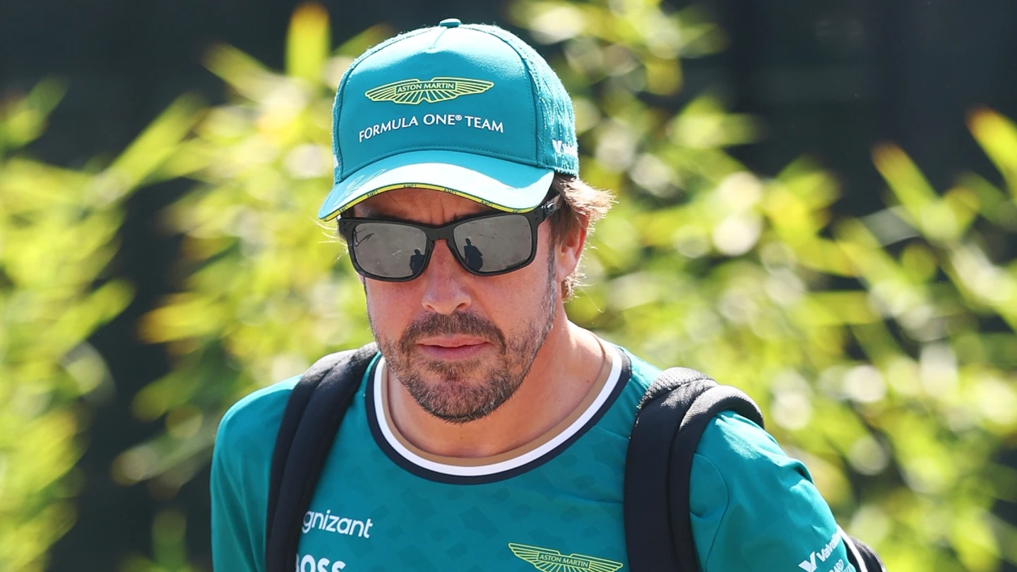 Fernando Alonso, piloto de Aston Martin Fernando Alonso, piloto de Aston Martin