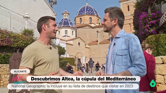 Luis Calero recorre las calles de Altea, el pueblo que ha cautivado a National Geographic Luis Calero recorre las calles de Altea, el pueblo que ha cautivado a National Geographic