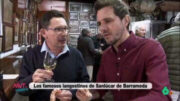 Luis Calero prueba los famosos langostinos de Sanlúcar de Barrameda: "Tienen una pinta espectacular"