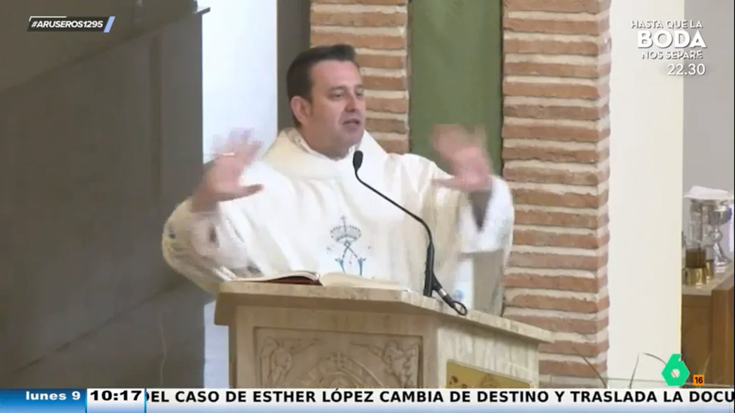 El cura de Valdepeñas carga contra los feligreses que quieren que "dios sane de manera teledirigida" El cura de Valdepeñas carga contra los feligreses que quieren que "dios sane de manera teledirigida"