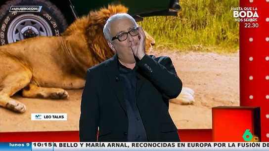 Leo Harlem, sobre los safaris: "Tú lo llamas 'Jeep'; los leones lo llaman 'ahí viene el de Glovo con la cena'" Leo Harlem, sobre los safaris: "Tú lo llamas 'Jeep'; los leones lo llaman 'ahí viene el de Glovo con la cena'"