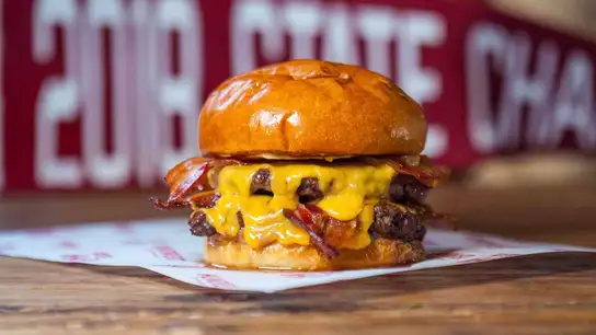 Hamburguesa de Hundred Burgers Hamburguesa de Hundred Burgers