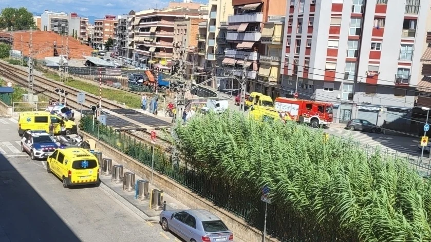 Lugar del atropello ferroviario a una adolescente en Montcada, Barcelona.