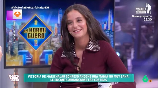 Victoria Federica confiesa en 'El Hormiguero' su extraña manía: "¡Qué horror! De afición tiene poco..." La nieta del rey emérito ha visitado el programa de Pablo Motos para darse a conocer más allá de lo que muestra a través de sus redes sociales. La joven no ha dudado en desvelar incluso alguna de sus manías.