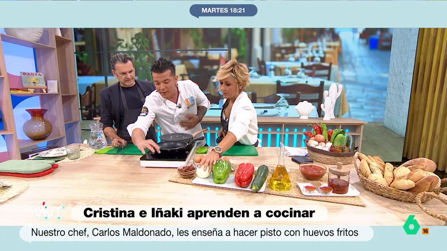 Cristina Pardo e Iñaki López aprenden a cocinar pisto con huevo frito: la receta paso a paso Los presentadores de Más Vale Tarde elaboran una receta sencilla pero deliciosa. No te pierdas el paso a paso en el vídeo principal.