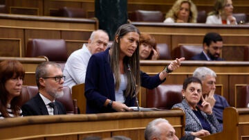 La portavoz de JxCat M&iacute;riam Nogueras interviene en la sesi&oacute;n de control al gobierno