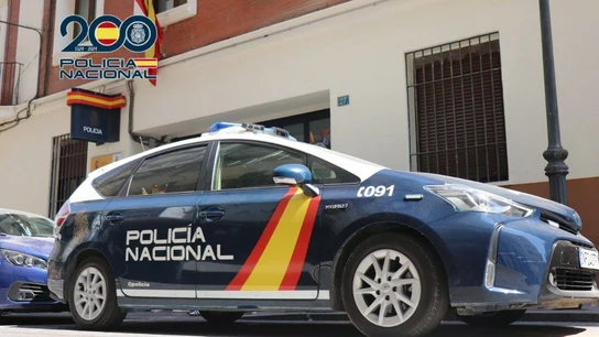Coche de Policía Nacional en imagen de archivo. Coche de Policía Nacional en imagen de archivo.