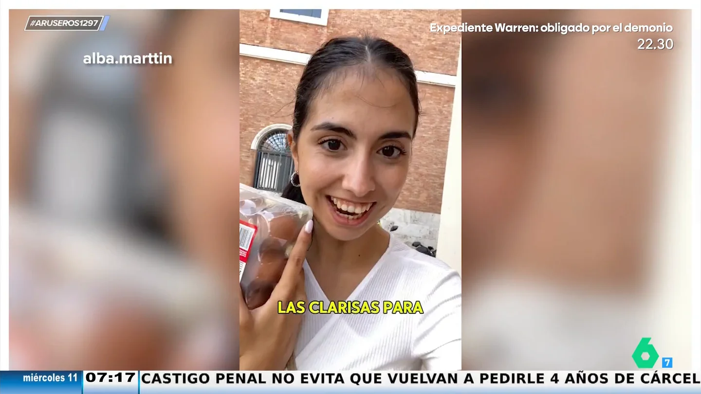 Una novia lleva una docena de huevos al convento de las Clarisas para pedir que no llueva y cumplen su deseo Una novia lleva una docena de huevos al convento de las Clarisas para pedir que no llueva y cumplen su deseo