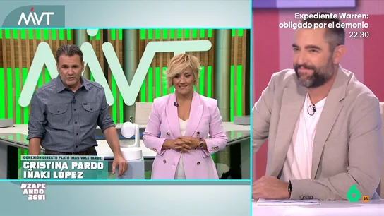 Dani Mateo, a Iñaki López y Cristina Pardo: "¿Alguna vez habéis hecho el amor en el baño de un avión?" En este vídeo, Dani Mateo conecta como cada día con Cristina Pardo e Iñaki López para conocer los contenidos de Más Vale Tarde, pero también para plantear otras cuestiones, como si los presentadores han tenido sexo alguna vez en un avión.