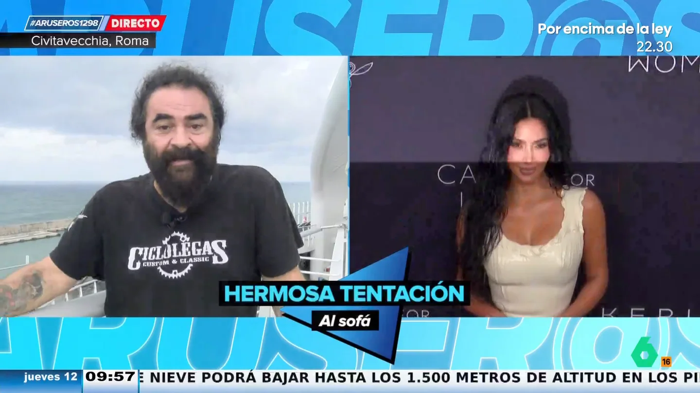 El Sevilla, sobre la pillada de Katy Perry a Orlando Bloom mirando el trasero de Kim Kardashian: "Seguro que ha dormido en el sofá" El Sevilla, sobre la pillada de Katy Perry a Orlando Bloom mirando el trasero de Kim Kardashian: "Seguro que ha dormido en el sofá"