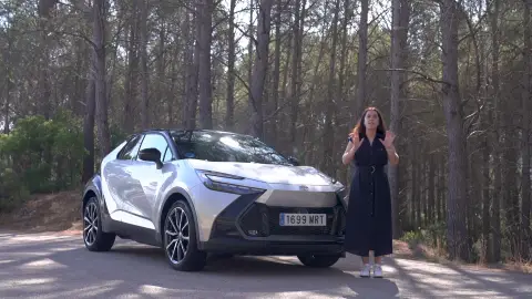 Toyota C-HR PHEV Toyota C-HR PHEV