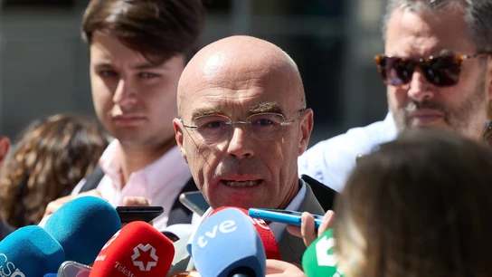 El coordinador jurídico de Vox, Jorge Buxadé, ofrece declaraciones a los medios el día que declaran testigos del 'caso Begoña' El coordinador jurídico de Vox, Jorge Buxadé, ofrece declaraciones a los medios el día que declaran testigos del 'caso Begoña'