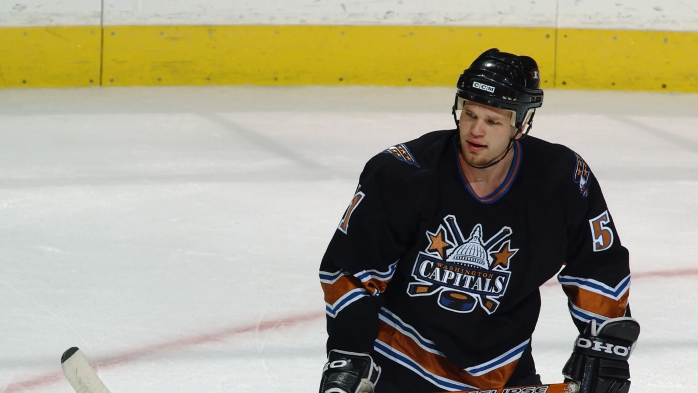 Stephen Peat, con los Capitals Stephen Peat, con los Capitals