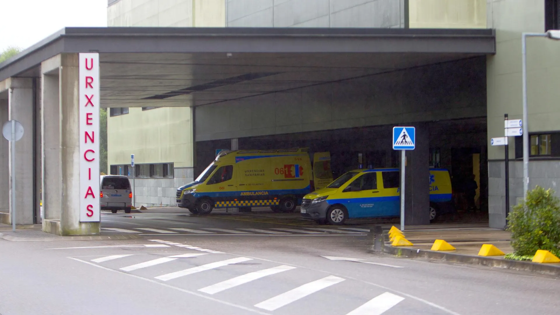 Entrada de Urgencias del hospital Álvaro Cunqueiro de Vigo en una imagen de archivo. 