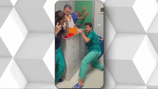 Sanitarios italianos atrincherados Sanitarios italianos atrincherados