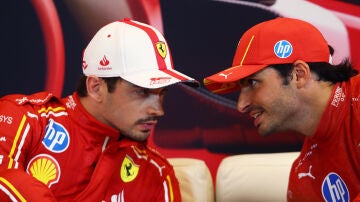 Charles Leclerc y Carlos Sainz